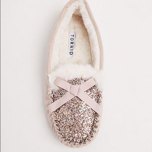 Torrid blush glitter moccasin Wide